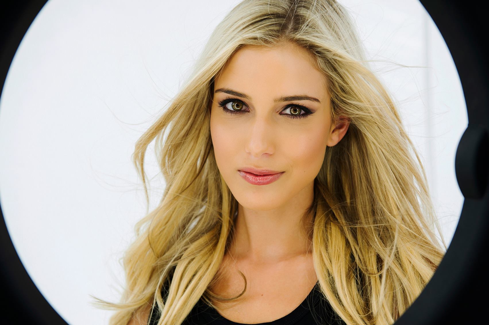 Watch Christopher Norris (actress) video Watch Christopher Norris (actress) video