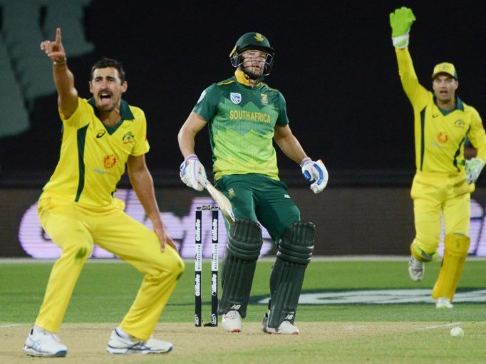 Australia beat England in thriller to clinch ODI series