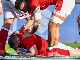 Veteran Wales hooker Ken Owens