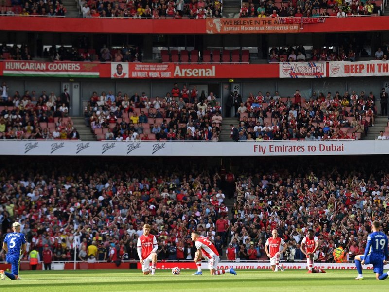 Premier League Knee