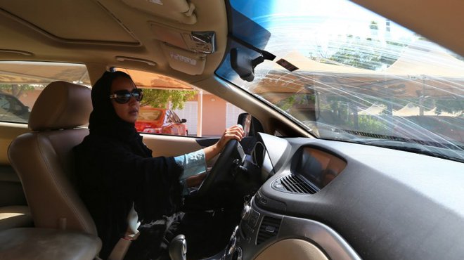 Saudi women drive