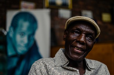 Zimbabwe confers 'national hero' status to afro-jazz icon