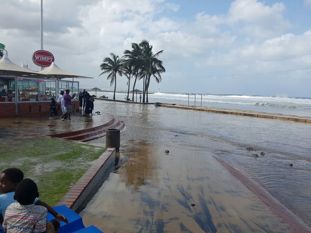 Durban beach closed