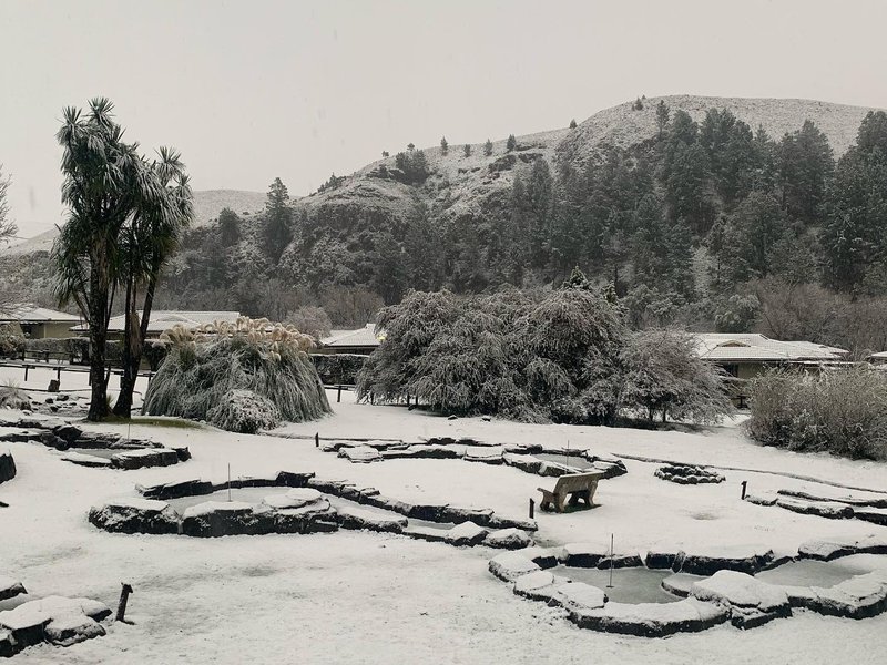 Gooderson Drakensberg Gardens Golf & Spa Resort 1 snow