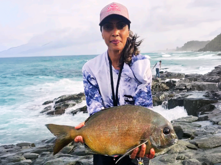 Kerisha Mewalal with a beautiful Bronze Bream showing signs of winter species