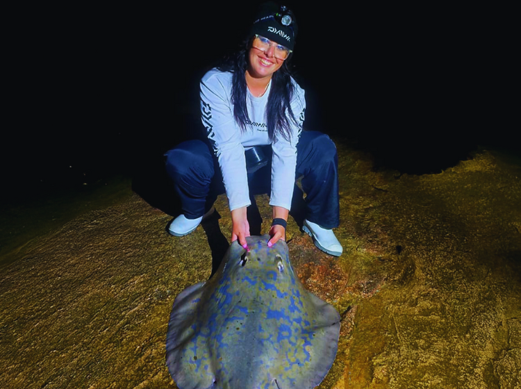Michelle Greyling with a Blue Ray caught at Scottburgh