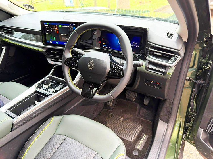 2026 Renault Duster interior