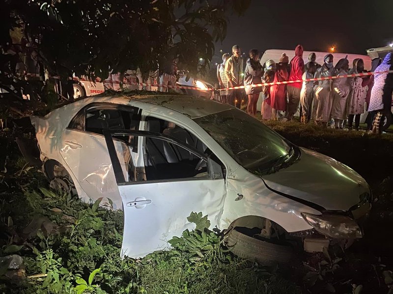 Suspected drunk driver kills 3 in Parkgate crash