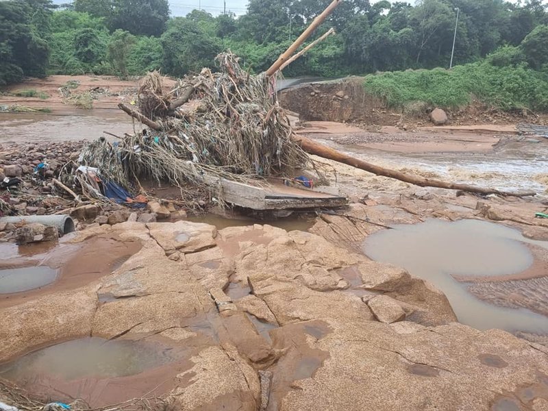 Coedmore Bridge floods Durban