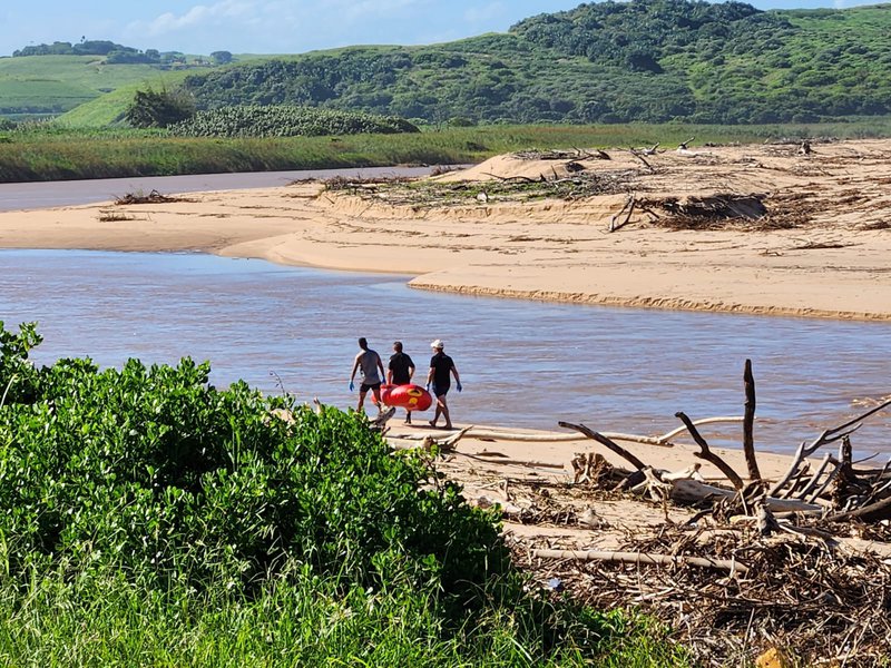 Body of man found near Blythedale beach