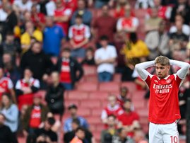 Arsenal's English midfielder Emile Smith Rowe