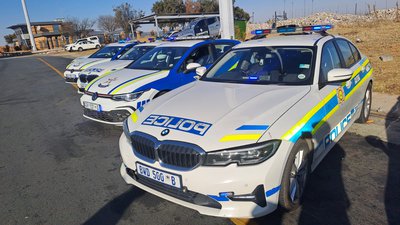 Two cops busted for corruption at Beitbridge border - Vimarsana News