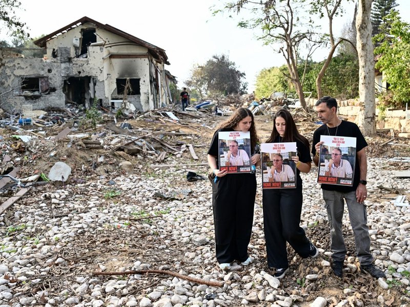 Israel strikes Gaza after UN calls for more aid