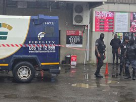 Cash van guard wounded in Phoenix heist