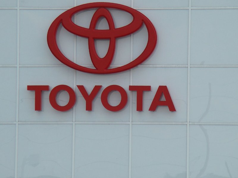 Toyota Logo Profile