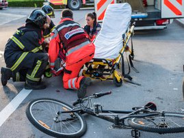Cyclist knocked over