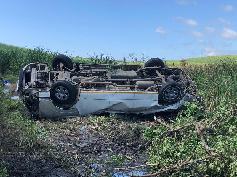 taxi crash in uMhlali