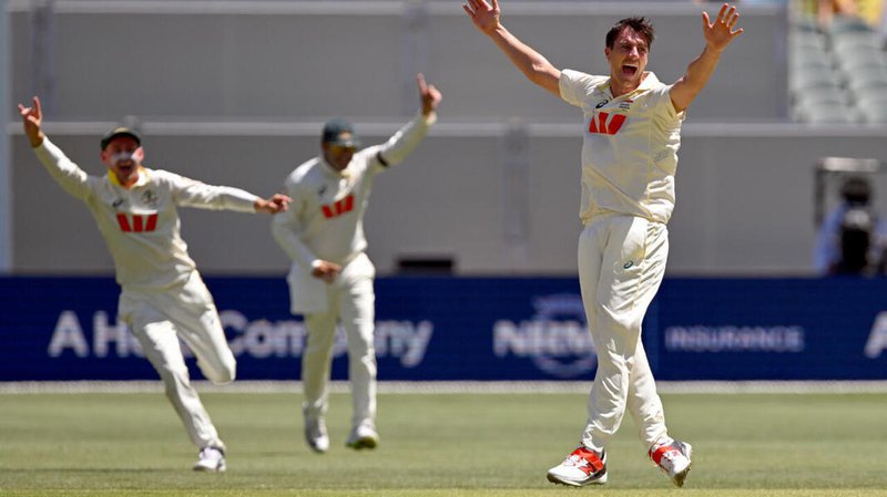 England battle to save Ashes as Australia rip through top-order