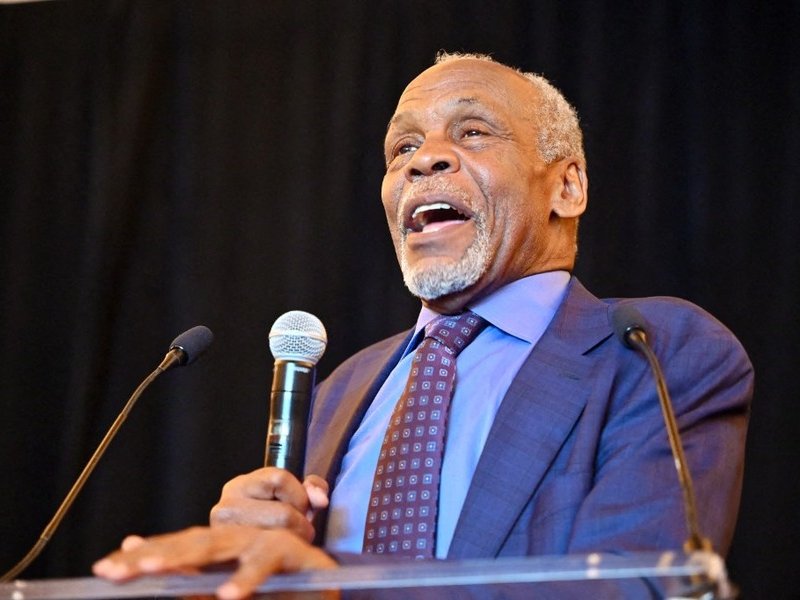 Danny Glover