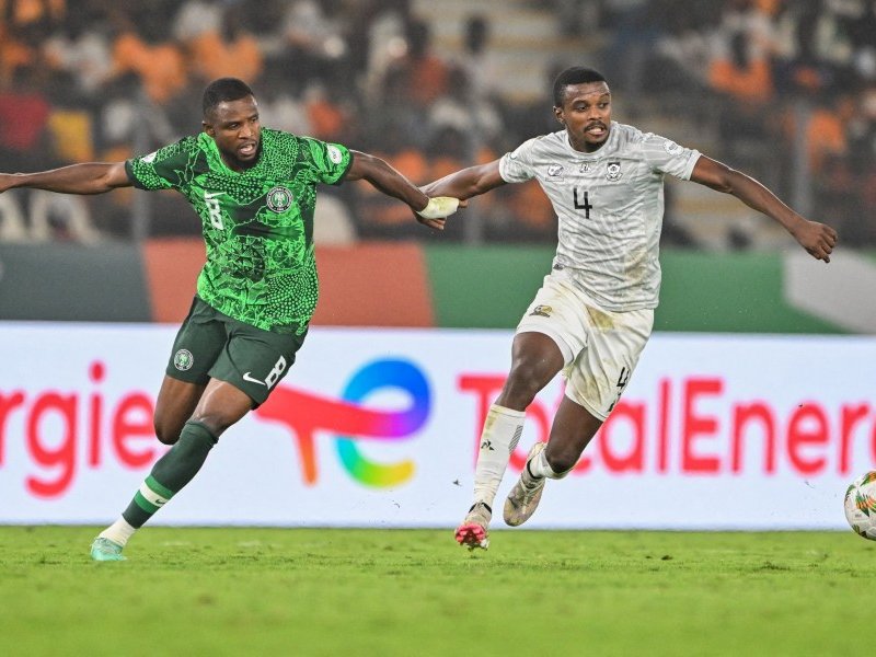 Teboho Mokoena playing for Bafana Bafana against Nigeria recently