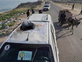 topshot  -  palestinian  -  israel  -  conflict  -  aid World Central Kitchen