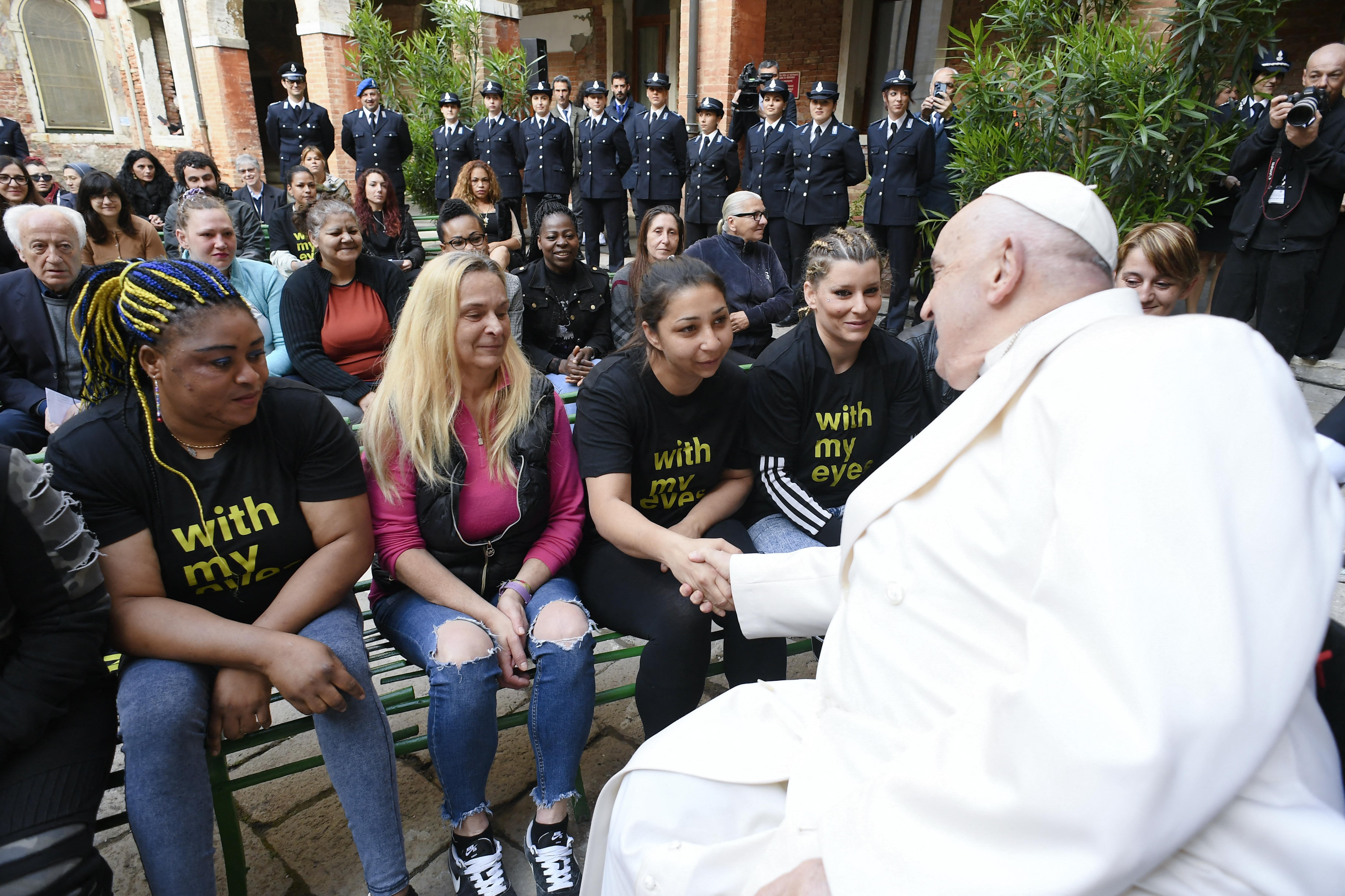 Pope at Italy women prison