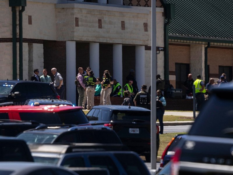 Gunman, 14, kills four in US school shooting