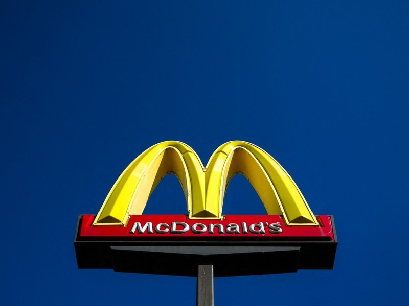 McDonald's linked to one death, dozens of food poisonings in US