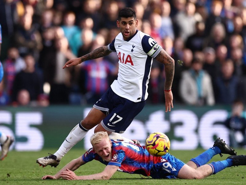 Spurs defencer Cristian Romero playing last season