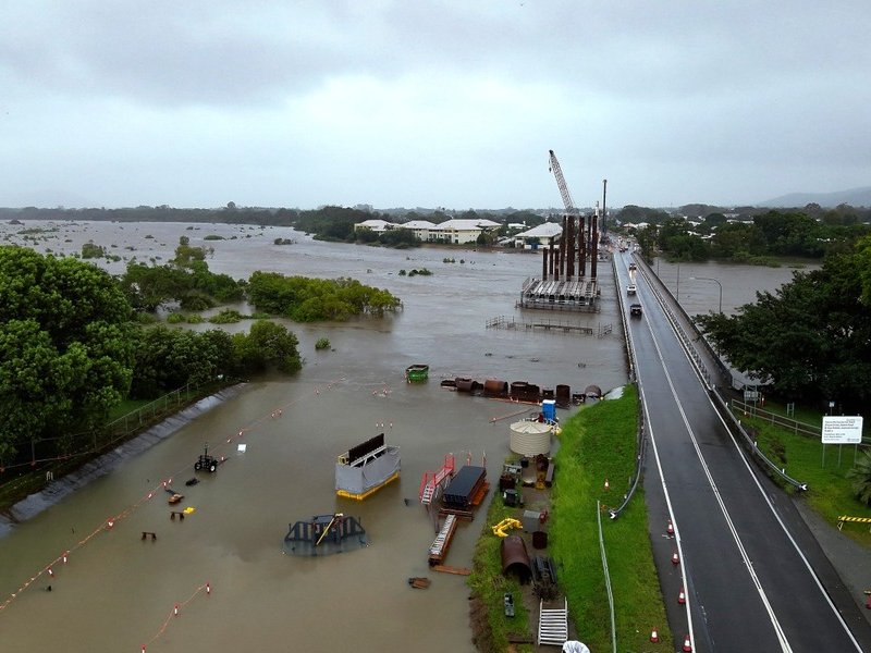 Rising floodwaters force evacuations in eastern Australia