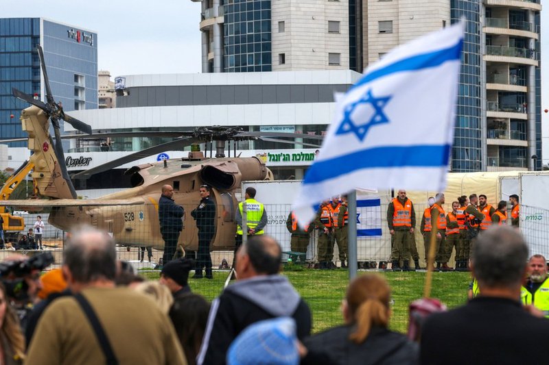 Israel delays Palestinian release after Gaza hostages freed