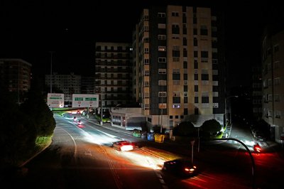 Power restored to most of Spain, Portugal after blackout