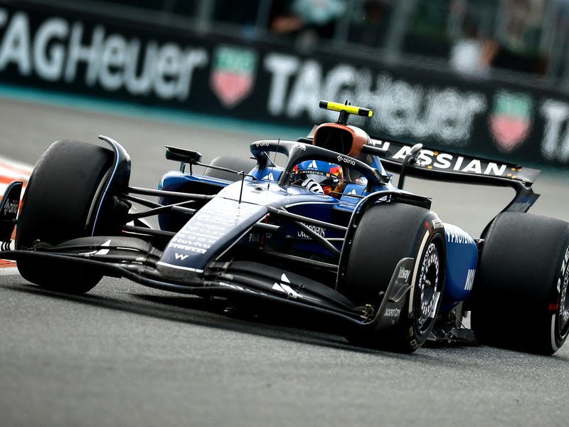 F1 car