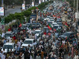 Pakistan protesters