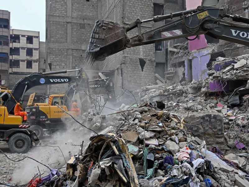 Pakistan building collapse site cleared with 27 dead