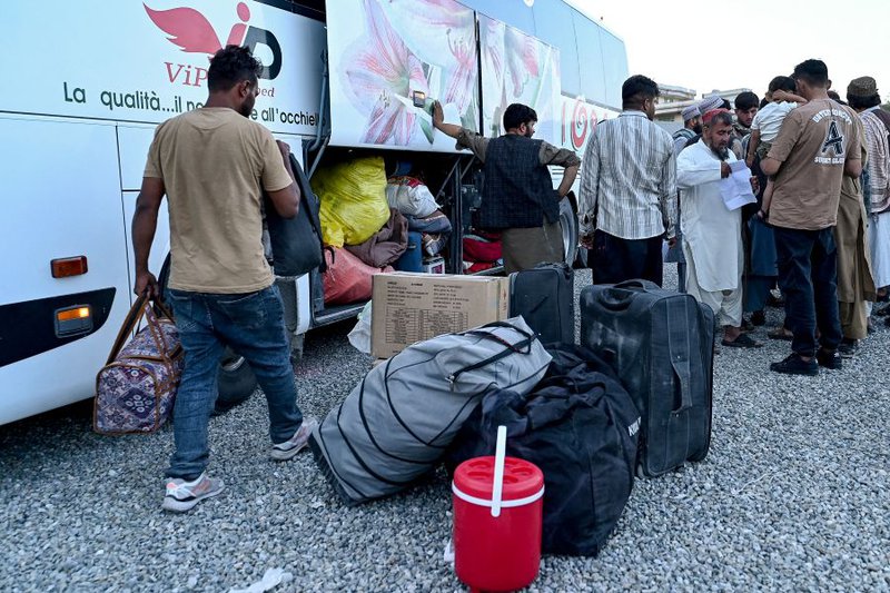 Afghanistan bus crash death toll rises to 76