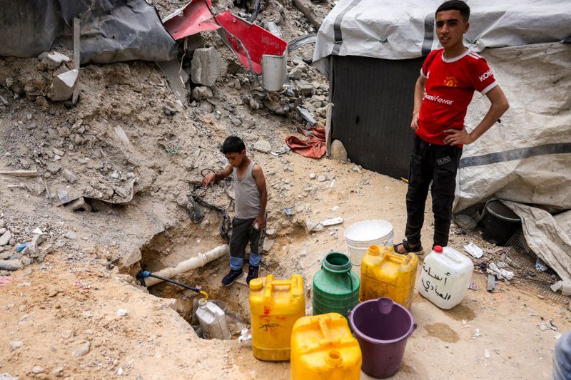 Dire water shortages compound hunger and displacement in Gaza