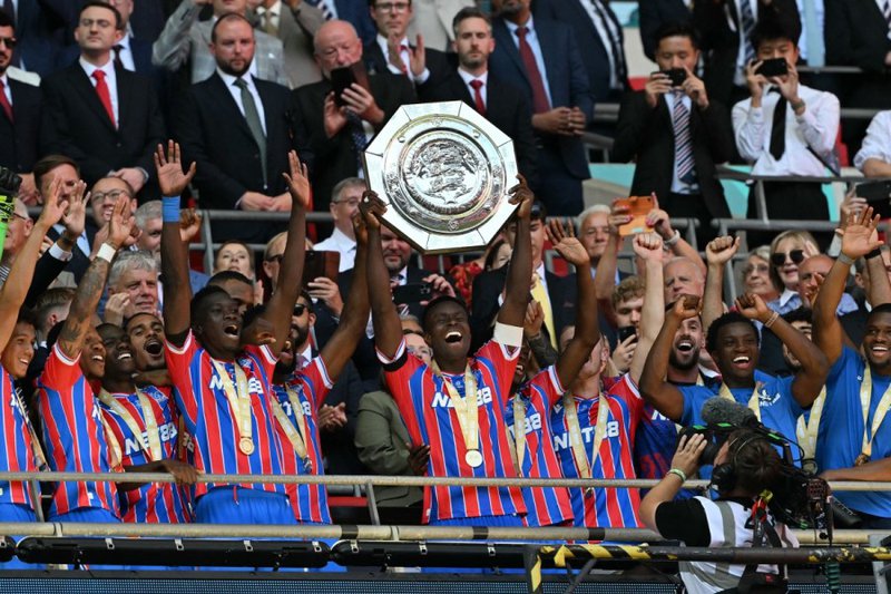 Crystal Palace lift the Community Shield after beating Liverpool