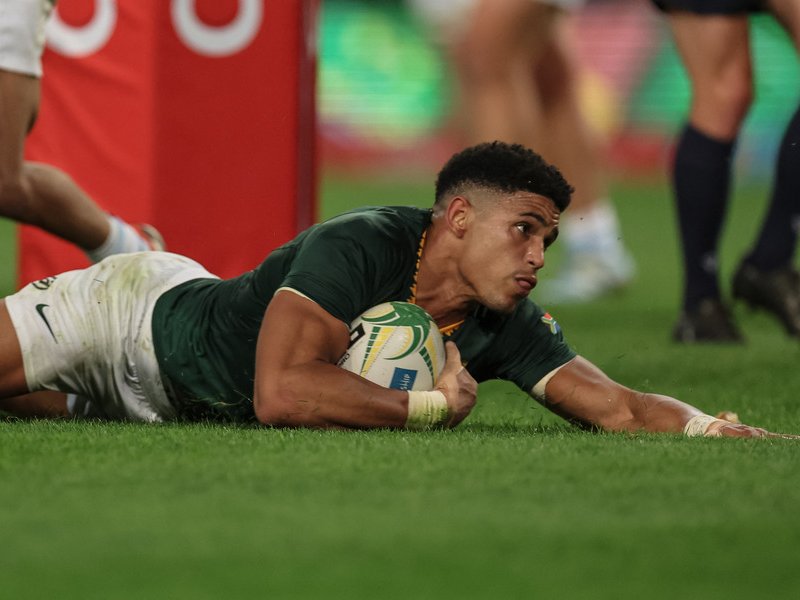 South Africa's fly-half Sacha Feinberg-Mngomezulu