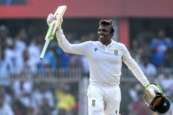 Muthusamy's maiden Test century powers South Africa to 428-7