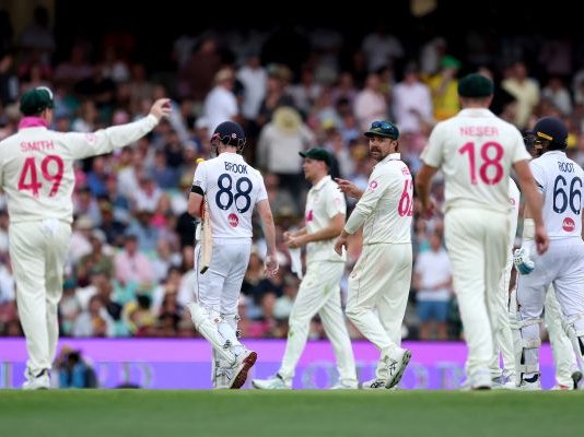 Aggressive Brook learning when to be patient at the crease