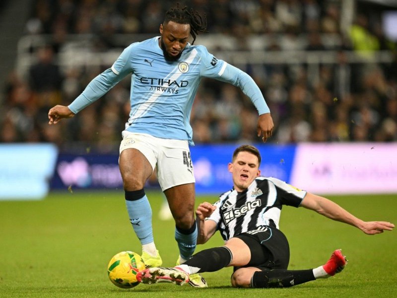 Antoine Semenyo plays for Man City against Newcastle in the League Cup