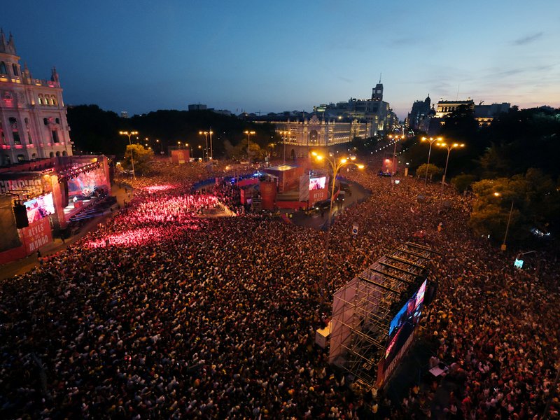Spain homecoming