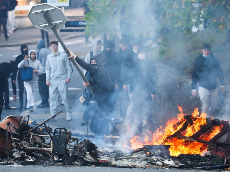 French schools closed as student protests turn violent
