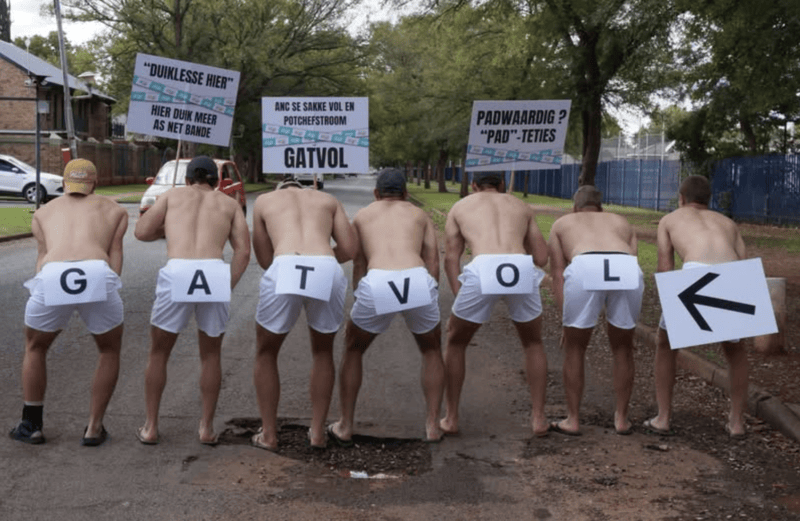 AFRIFORUM JEUG NWU-studente gatvol vir slaggate