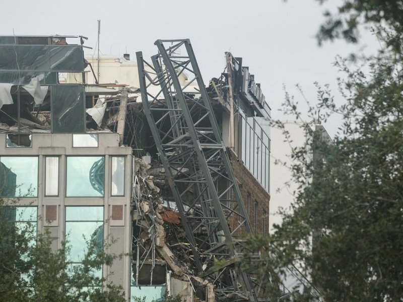 Crane collapsed into building due to Hurricane Milton