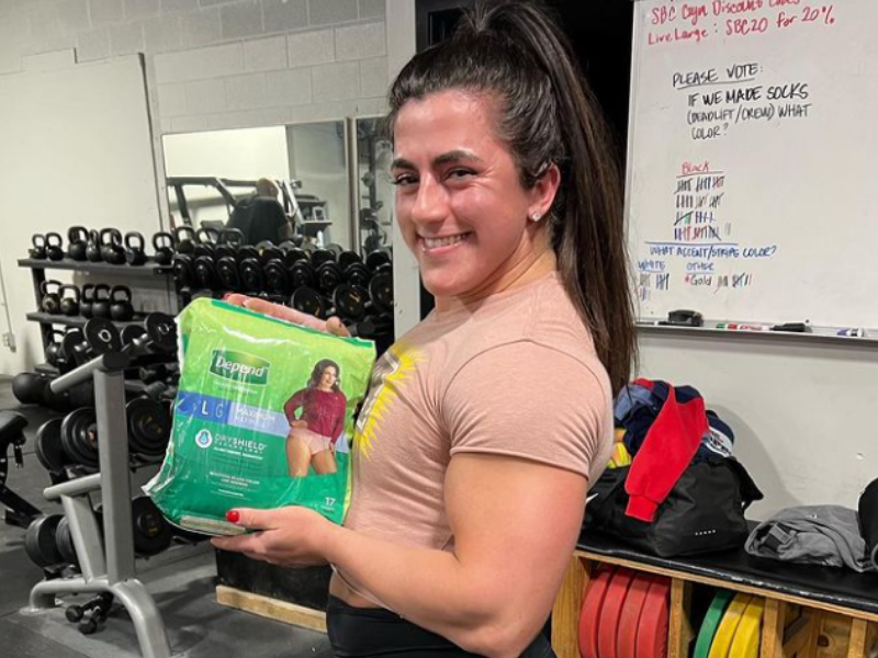 WATCH: This athlete pees when she lifts weights - unsanitary or