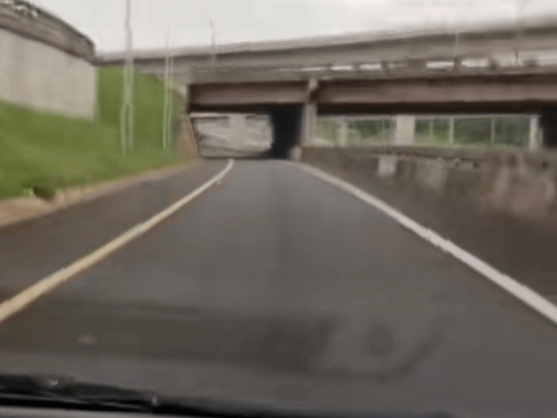 A motorist approaches a popular bridge in Umhlanga