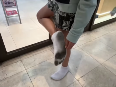 Viral 'white sock challenge' hits South African streets