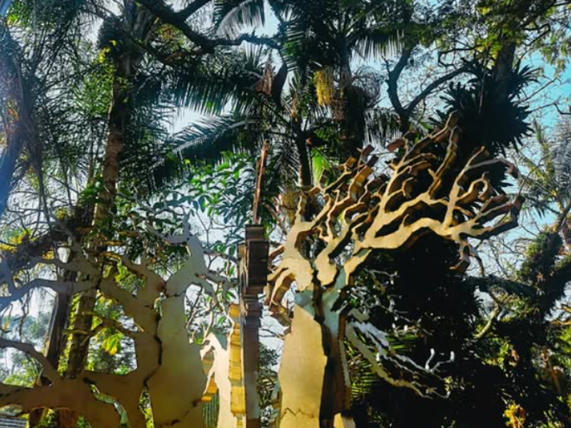 A sculpture of a tree at the Ammazulu Sculpture garden in Kloof
